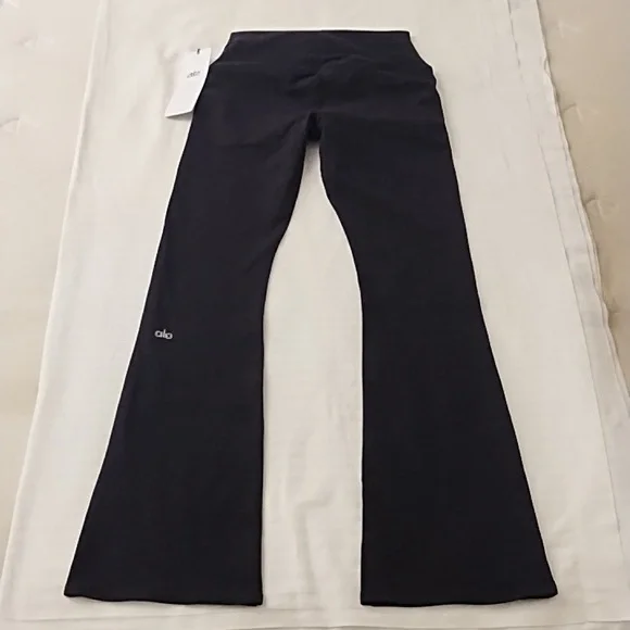 Alo Yoga Airbrush HR 7/8 Bootcut Legging - Picture 5 of 10